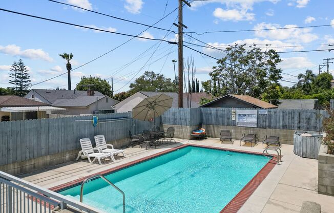 Huntington 9160 Complex LLC