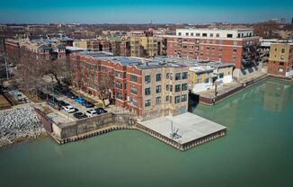 Howard Beach Apartments