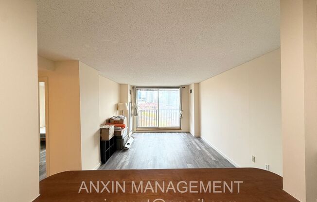 10 Museum Way Unit 1305