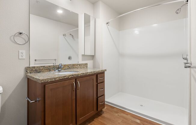 1 bed, 1 bath, 740 sqft, $1,500, Unit 109