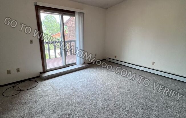 2 beds, 1.5 baths, $1,800