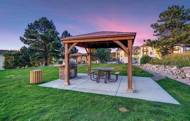 Vistas at Plum Creek | Castle Rock Apartments | Gazebo