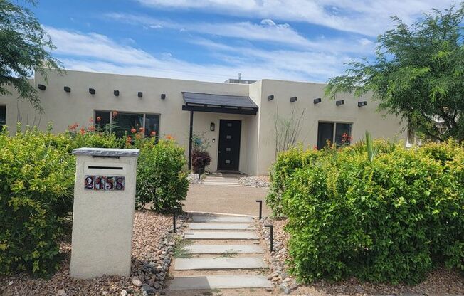 Charming Central Tucson Retreat with Updated Kitchen & Large Backyard