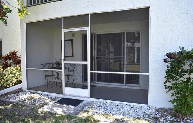 229 S MCMULLEN BOOTH RD
