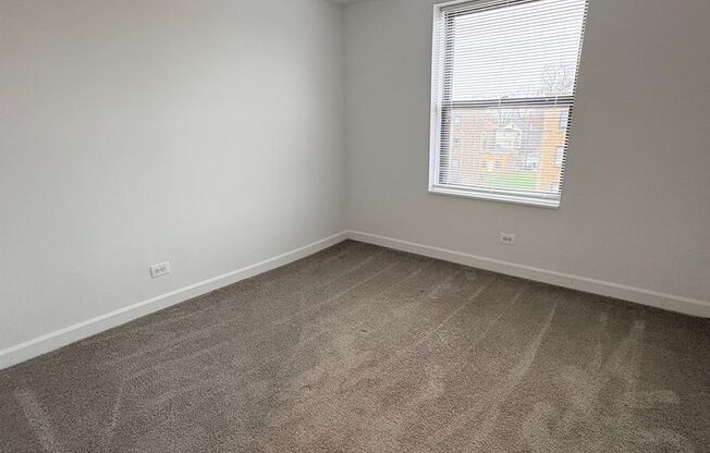 4 beds, 2 baths, 1,540 sqft, $1,600, Unit WL 315
