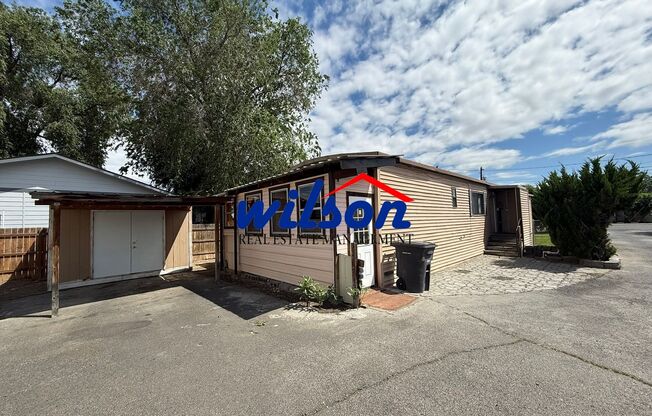 Charming 2 Bed, 2 Bath Home with Water, Sewer and Garbage Paid!
