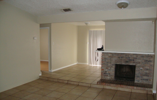 3 beds, 2 baths, $1,495