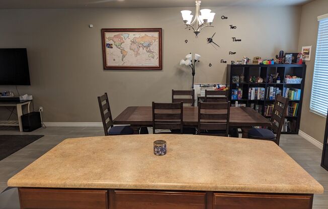 3 beds, 2.5 baths, $2,250, Unit unit 1290