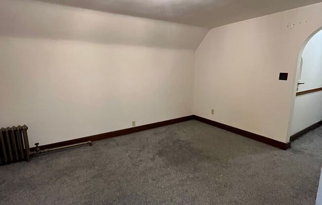 Studio, 1 bath, 325 sqft, $595, Unit 2419 #10