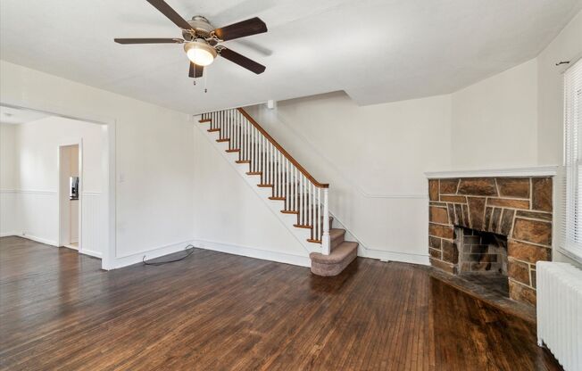 3BD/1.5BA Twin with 1-car Garage in West Chester!