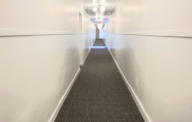 1 bed, 1 bath, 506 sqft, $1,095, Unit 011