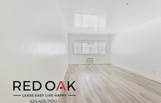 256 1/2 RAMPART BLVD