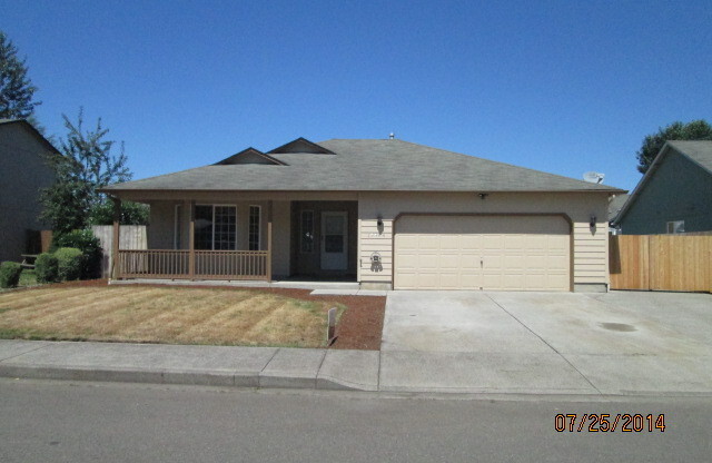 3 beds, 2 baths, $2,195