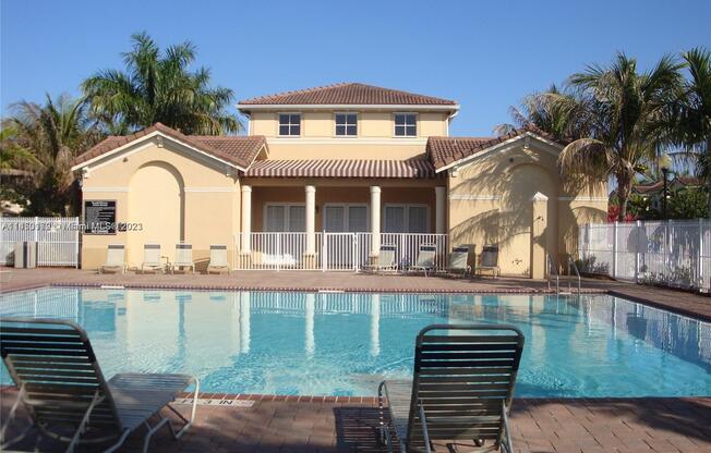 12307 SW 123rd Ter