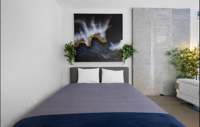 Studio, 1 bath, 537 sqft, $4,200, Unit 301