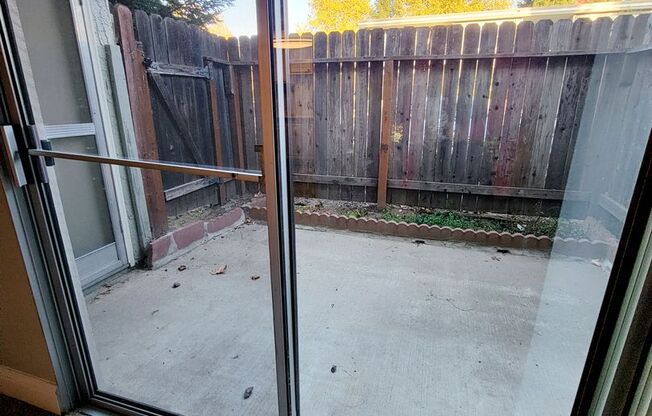 1 bed, 1 bath, 650 sqft, $1,525, Unit 494203