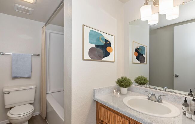 2 beds, 2 baths, 900 sqft, $1,499, Unit HIDDENV-204