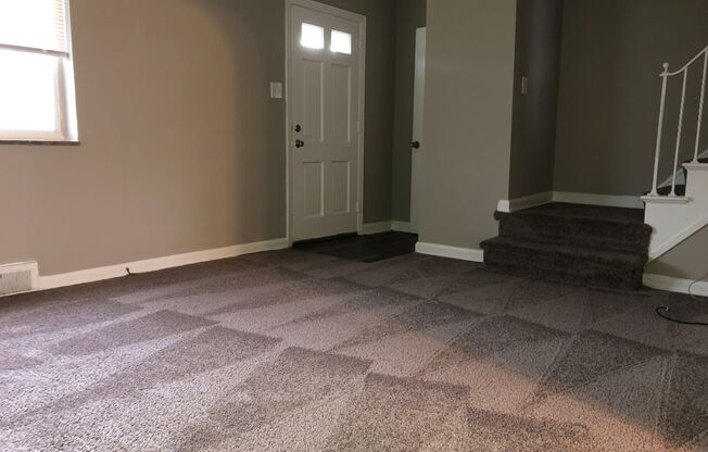 3 beds, 1 bath, 1,500 sqft, $1,300, Unit 1614-00