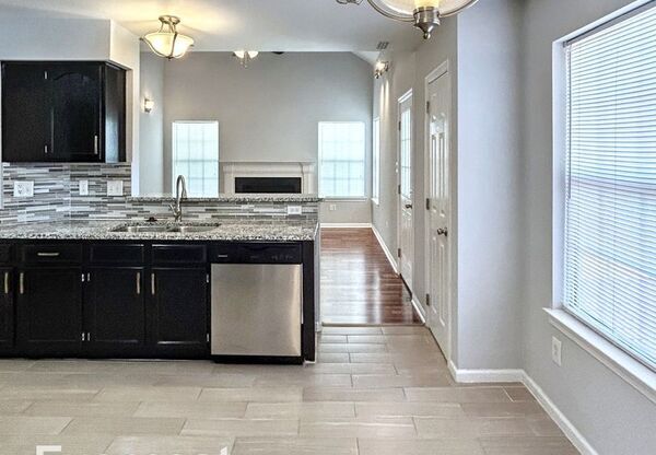 10 KEETON CT
