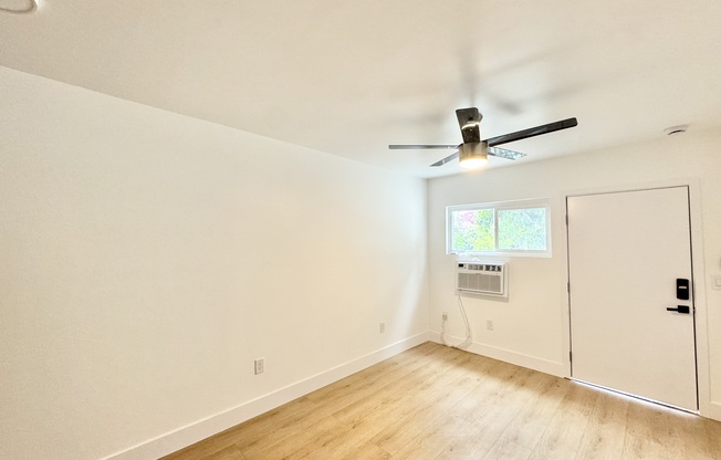 3522 BELLEVUE AVE