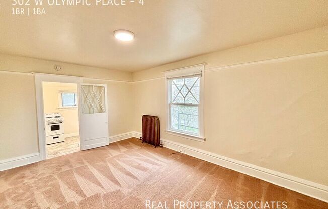 302 W Olympic Place