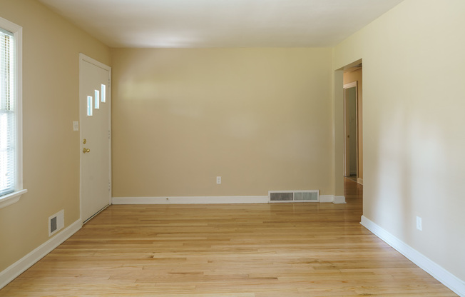 Super 3-brm stone ranch with basement, detached garage in excellent Shively neighborhood