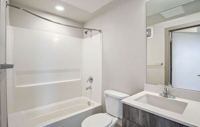 4 beds, 4 baths, 1,094 sqft, $2,900, Unit 202