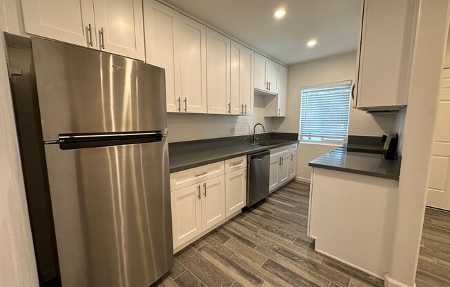 1 bed, 1 bath, 450 sqft, $2,375, Unit 20