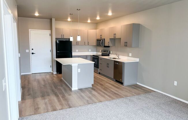 1 bed, 1 bath, 739 sqft, $1,095, Unit Bldg 5 Apt 5408