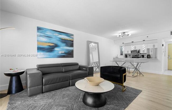 1 bed, 1 bath, $3,500, Unit # 1907