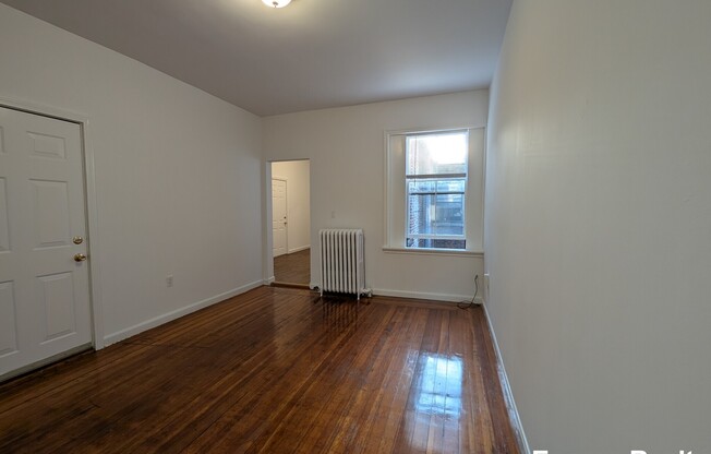 31 Temple St.