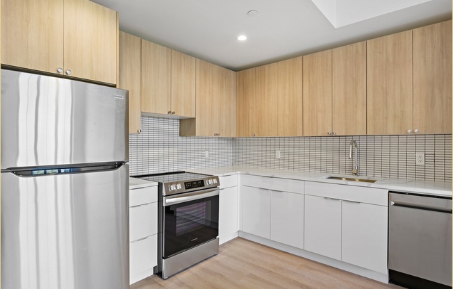 1 bed, 1 bath, $3,500, Unit 2-B