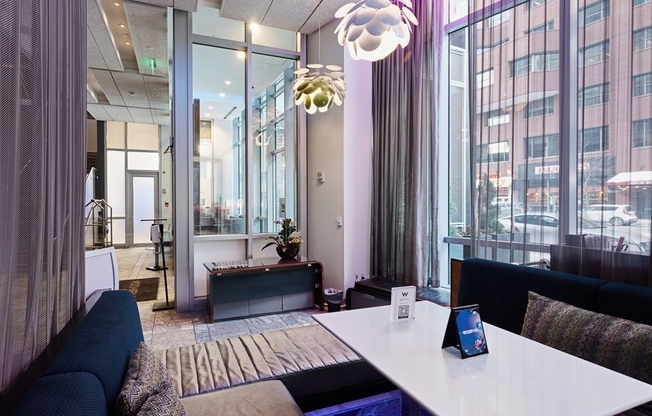 1 bed, 1.5 baths, 1,035 sqft, $5,500, Unit 22H