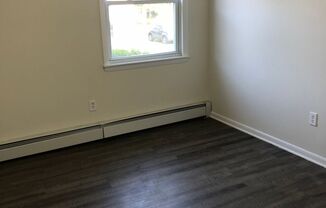 1 bed, 1 bath, $1,295, Unit Apt 1