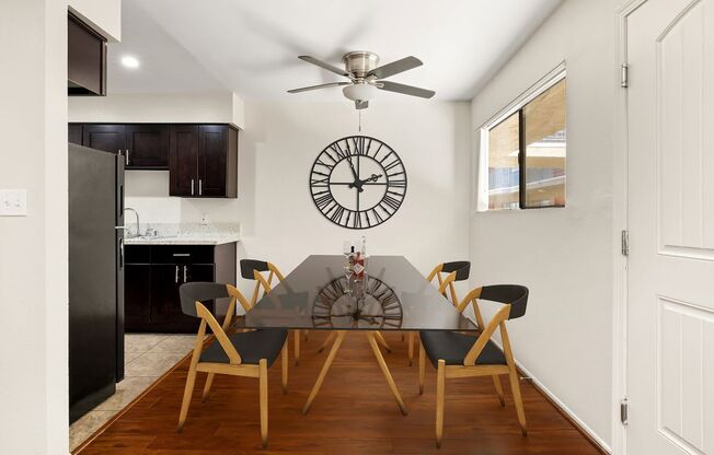 Welcome to Topanga Terrace Apartments