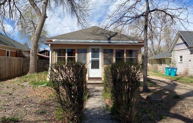 Cute 2 Bed 1 Bath Close to Old Town Fort Collins!