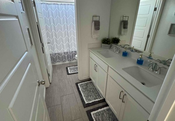 315 ROBSON RDG LN