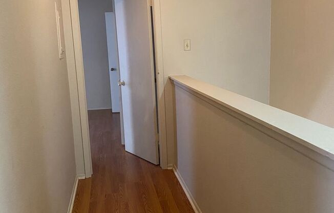 Spacious 2 Bed, 2.5 Bath Townhome – Prime Location off Airline & Holly