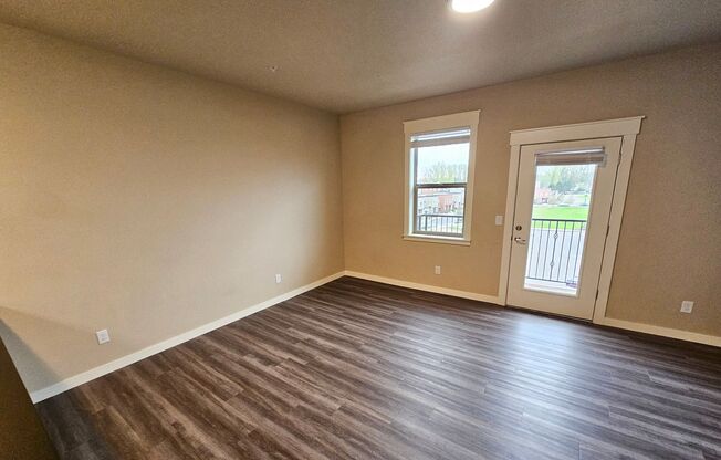 1 bed, 1 bath, 707 sqft, $1,550, Unit 404