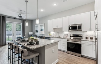 15801 N BARKERS LNDG RD