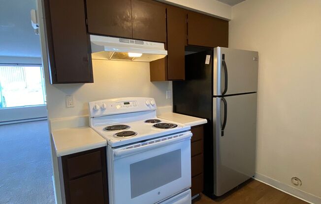 2 beds, 1 bath, 1,000 sqft, $1,775