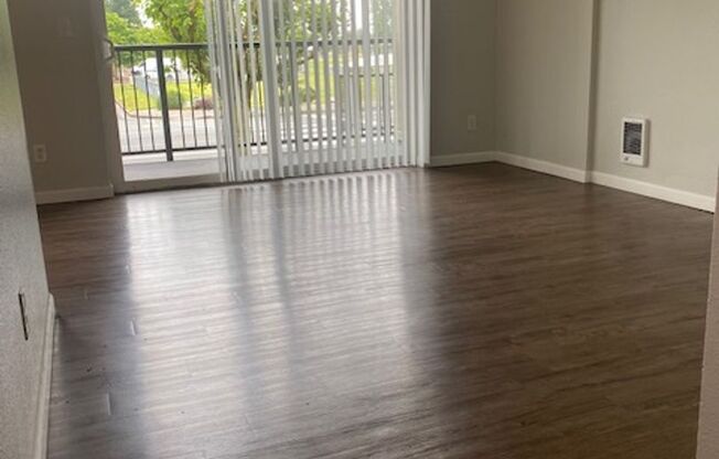 Horizon Square Apartment Homes