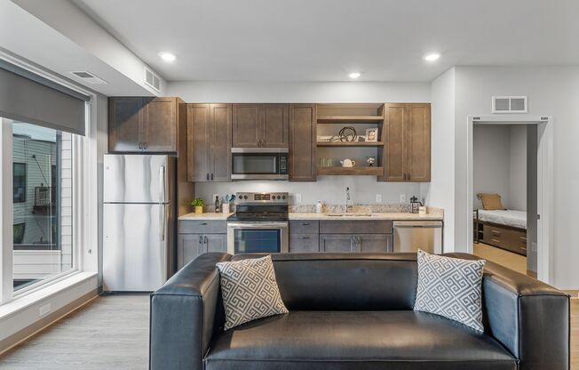 1 bed, 1 bath, 553 sqft, $1,550, Unit 303