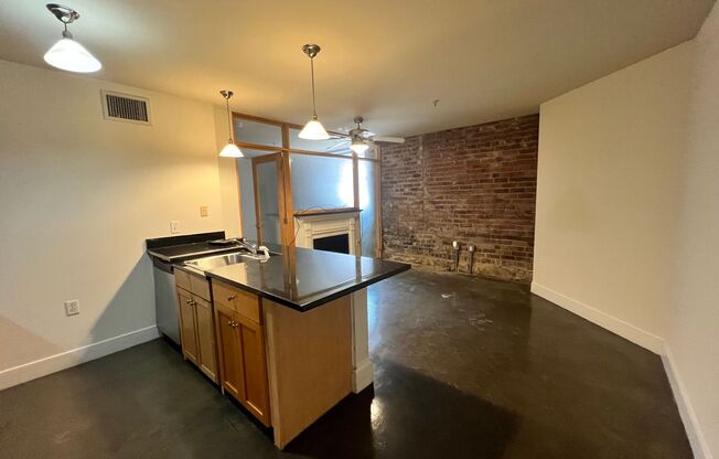 1321 E. Main St.