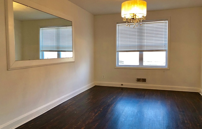 Updated 3 Bedroom Townhome - Edmondson/Hunting Ridge