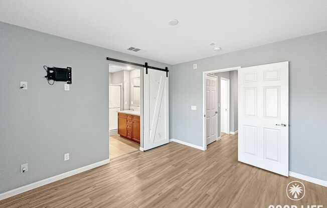 Spacious 2BD/3BA Condo in Chula Vista with Walk-In Closet, Community Pool & 2-Car Garage