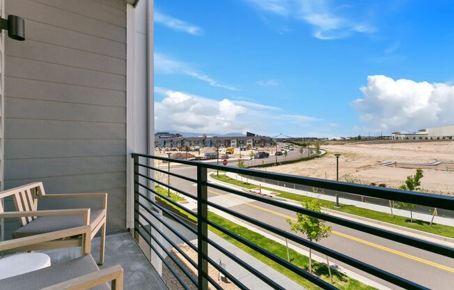 Newer 4 bed Townhome at The Commons at Victory Ridge!