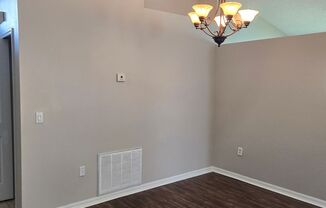 3 beds, 2 baths, $2,095