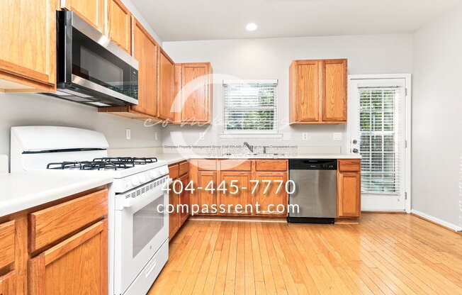 3 beds, 2.5 baths, 1,576 sqft, $2,135, Unit # NORTHWEST