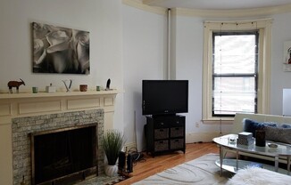 924 Beacon St.